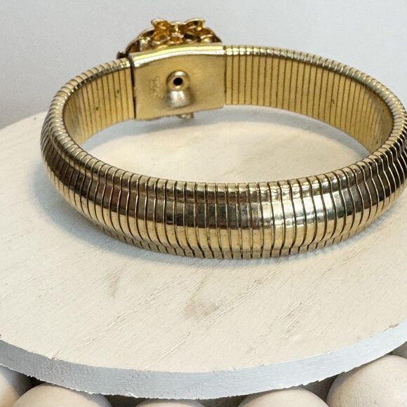 Vintage Pegasus Coro MCM Gold Omega Stretch Bracelet with Aquamarine Blue Stones - Picture 5 of 8